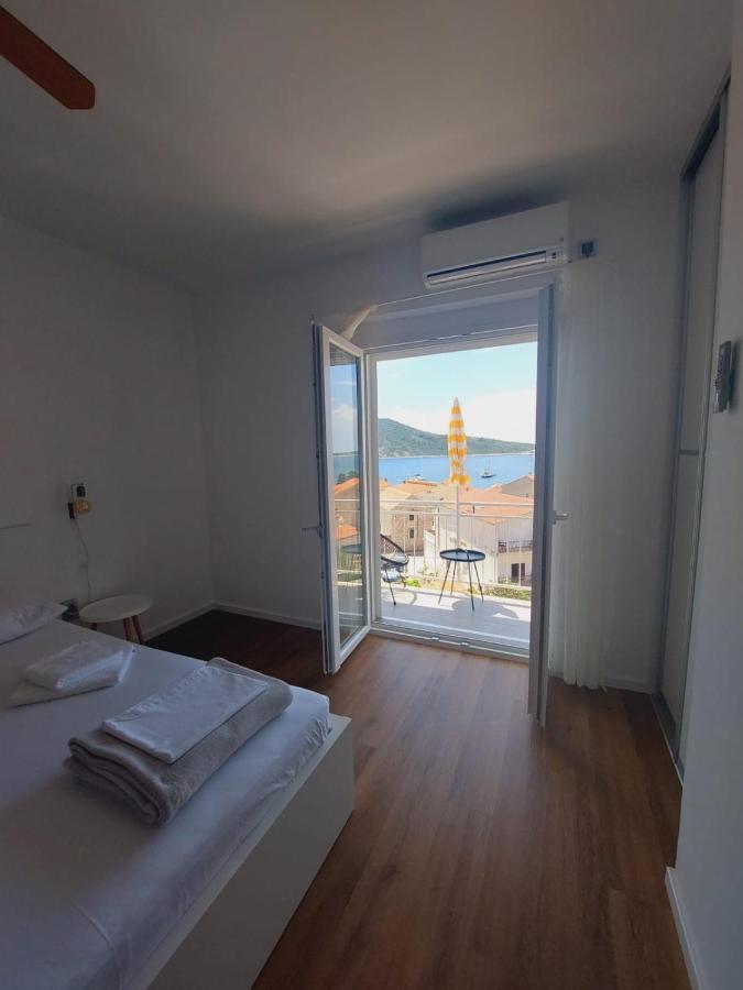 Vinko Rooms Примоштен Экстерьер фото