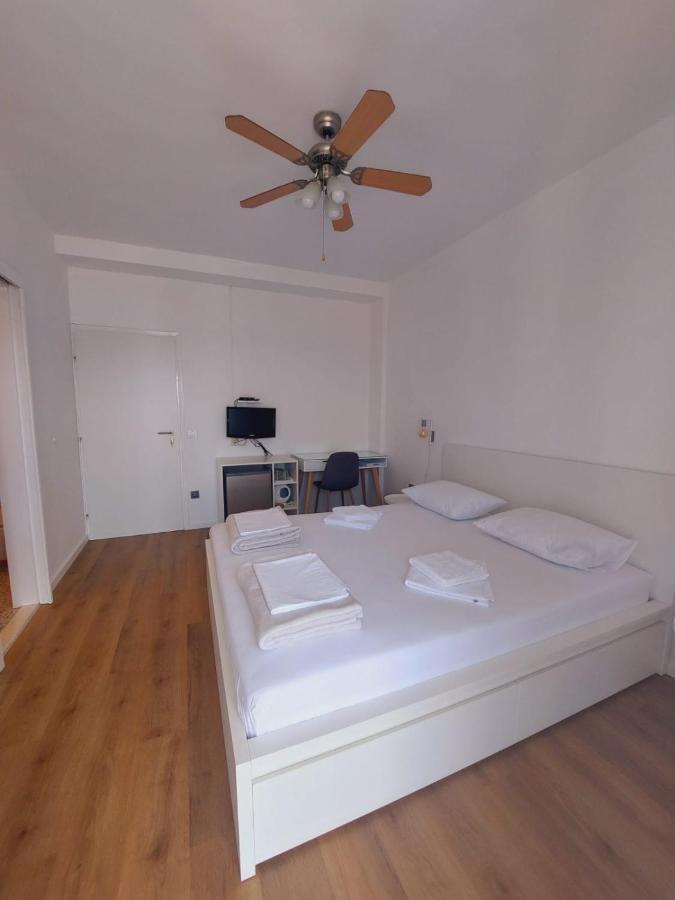 Vinko Rooms Примоштен Экстерьер фото