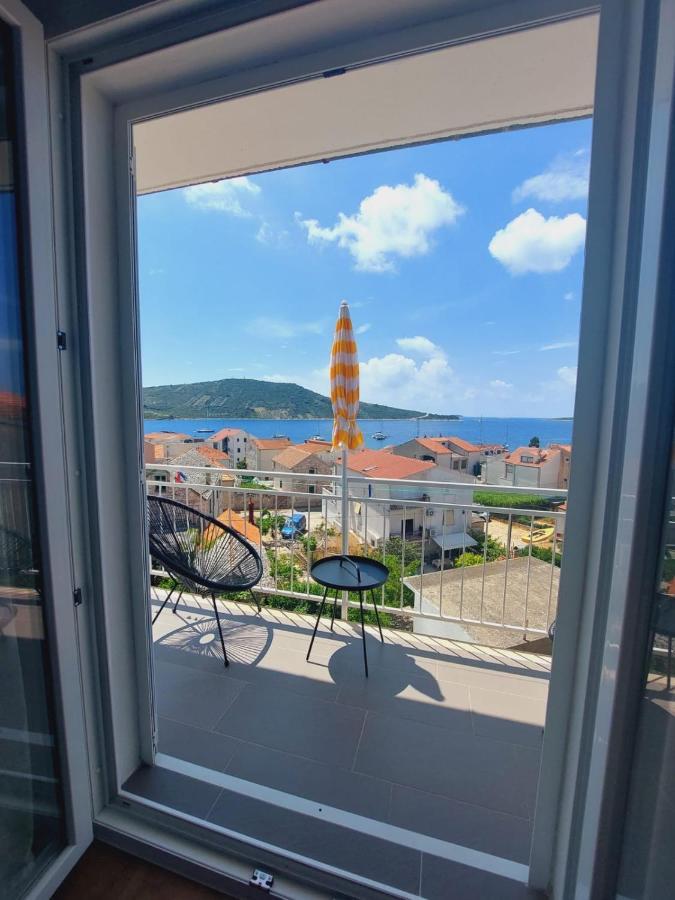 Vinko Rooms Примоштен Экстерьер фото