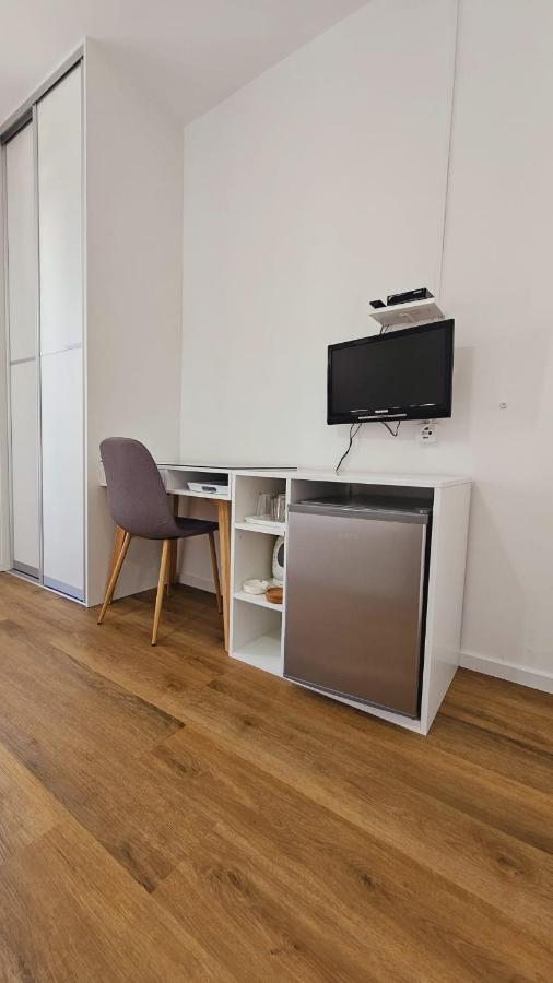 Vinko Rooms Примоштен Экстерьер фото